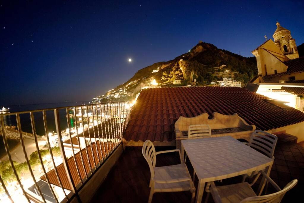 Mamma Rosanna - Apartment In Amalfi With Terrace Экстерьер фото