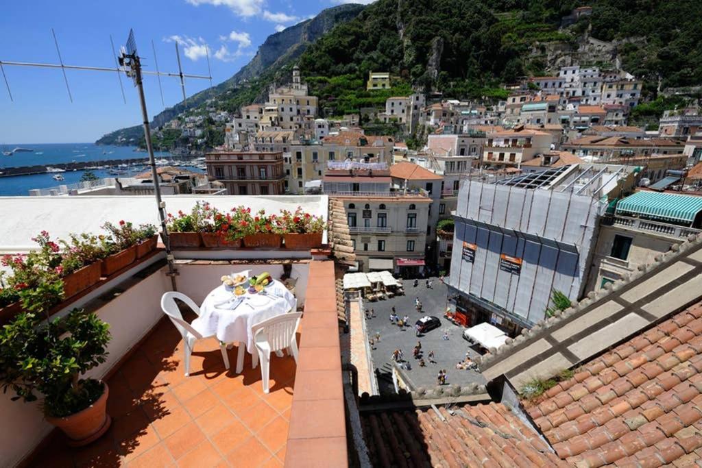 Mamma Rosanna - Apartment In Amalfi With Terrace Экстерьер фото