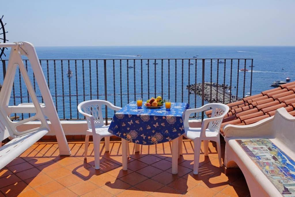 Mamma Rosanna - Apartment In Amalfi With Terrace Экстерьер фото